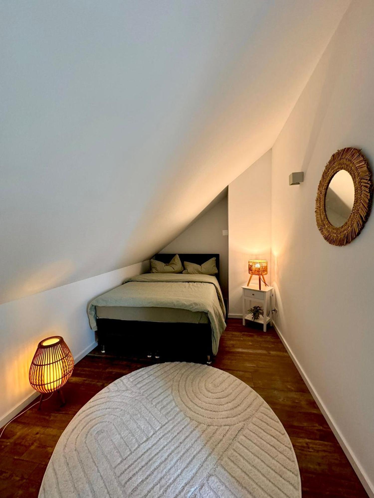 Ganzes Tiny House "Thueringer Ruhe" Mit Grossem Garten Nahe Rennsteig Laucha  Buitenkant foto