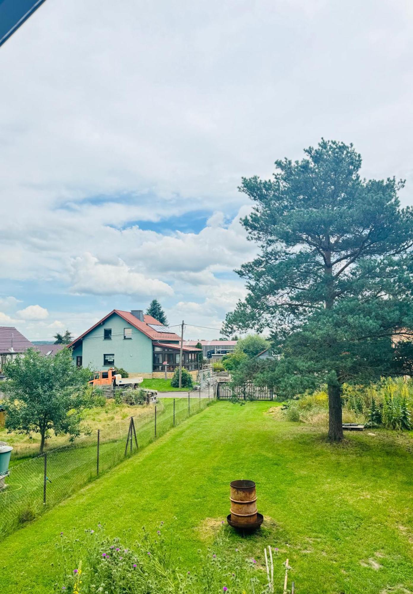 Ganzes Tiny House "Thueringer Ruhe" Mit Grossem Garten Nahe Rennsteig Laucha  Buitenkant foto